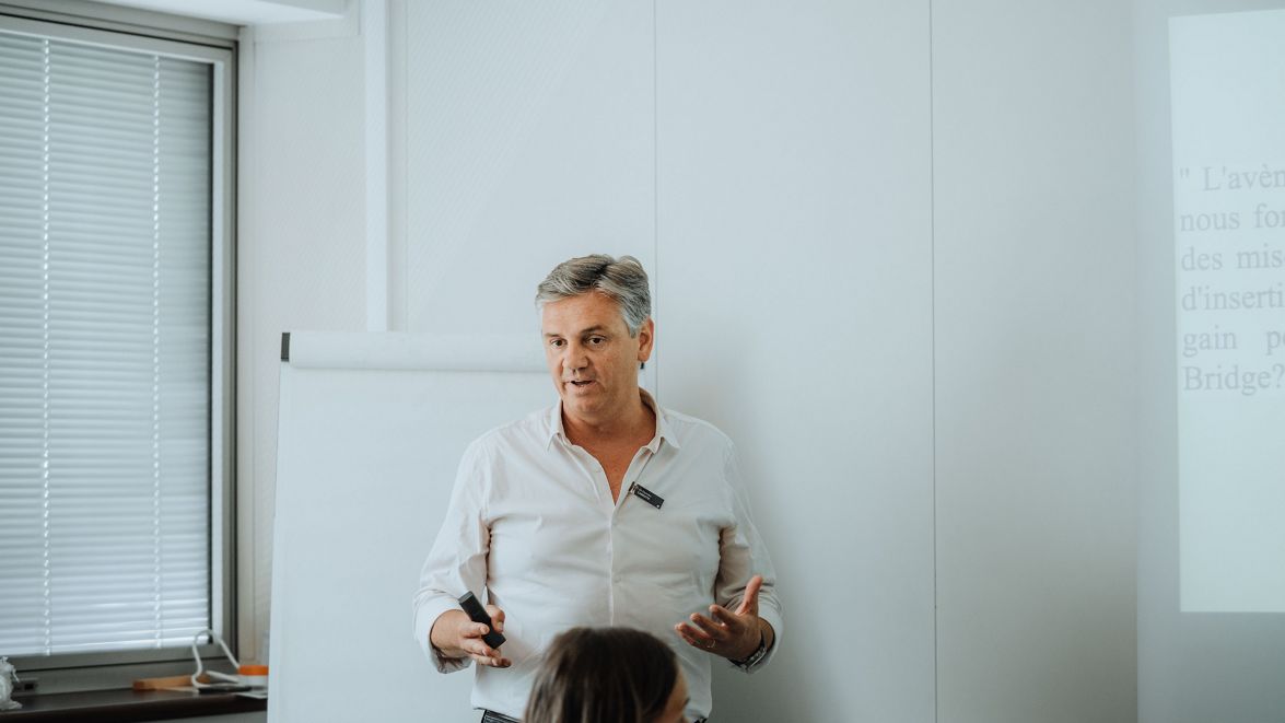 Dr Damien CARROTTE