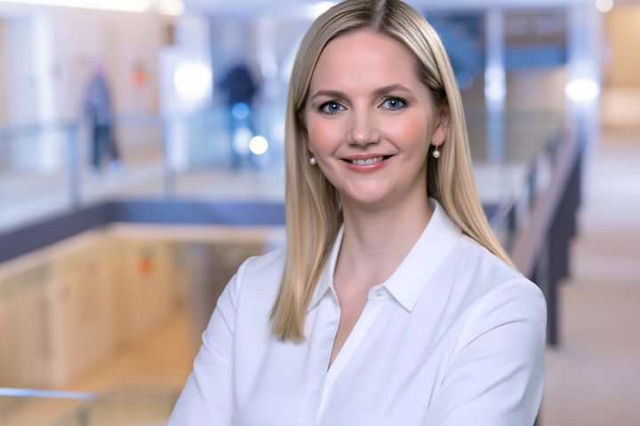 Isabelle Adelt